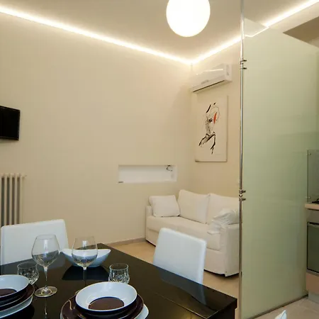 Silenzioso Monolocale In Zona Parioli Rome